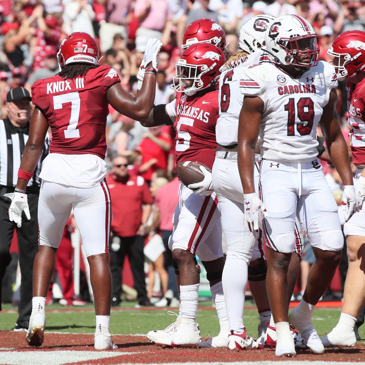 South Carolina runs over No. 5 Tennessee 63-38