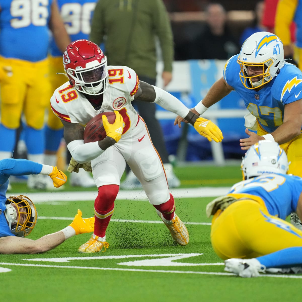 Chiefs-Rams final injury report: JuJu Smith-Schuster to return to