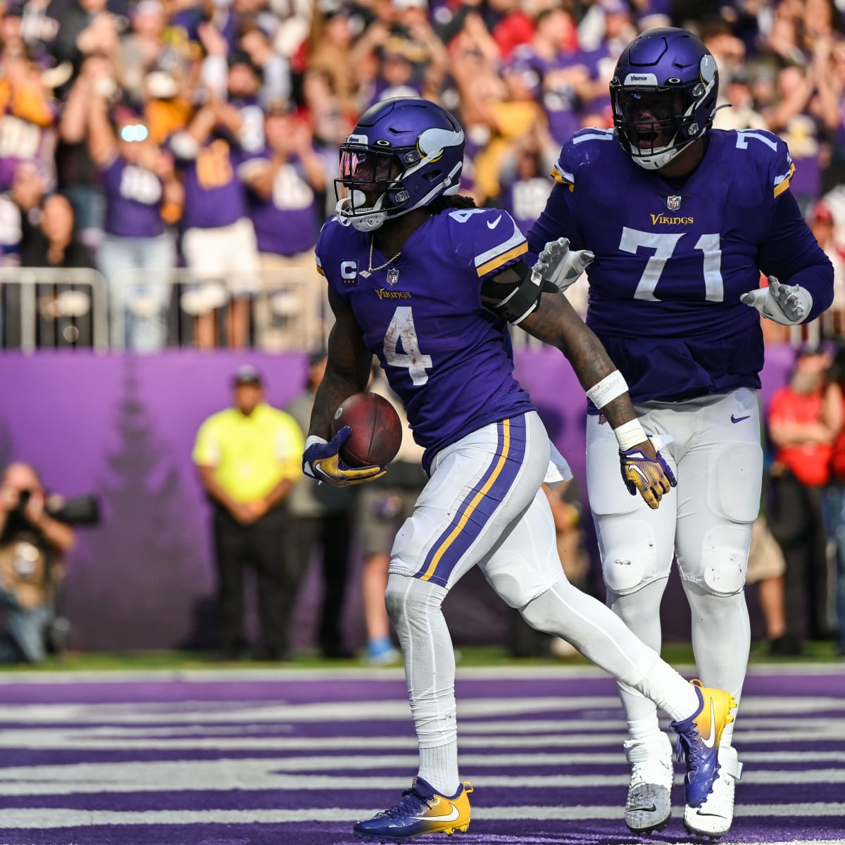 Darrisaw injury is the last thing Vikings want against Dallas - Sports  Illustrated Minnesota Sports, News, Analysis, and More