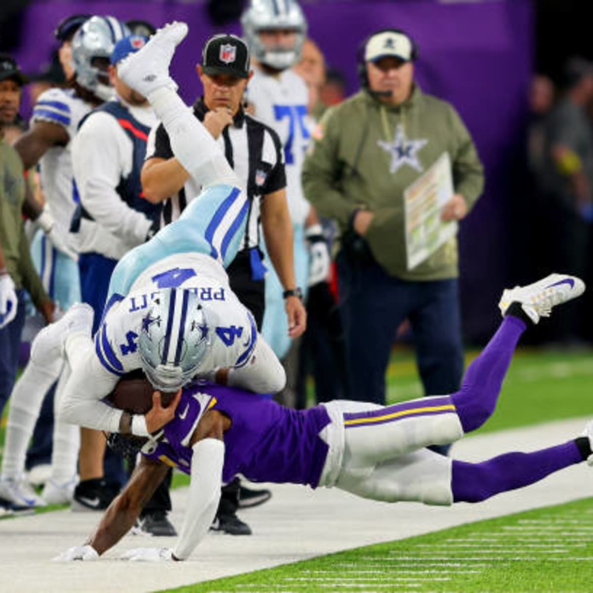 Dallas Cowboys cornerback DaRon Bland (26) in action against the Minnesota  Vikings during the second half of an NFL football game Sunday, Nov. 20,  2022 in Minneapolis. (AP Photo/Stacy Bengs Stock Photo - Alamy