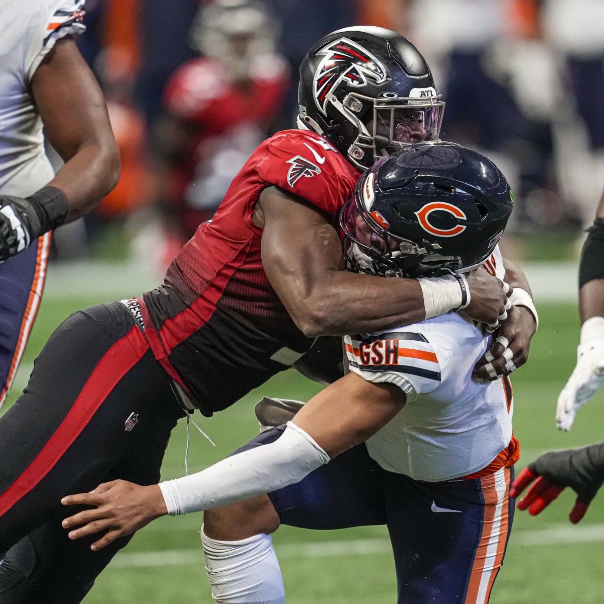 Chicago Bears weigh Teven Jenkins' return - Sports Illustrated