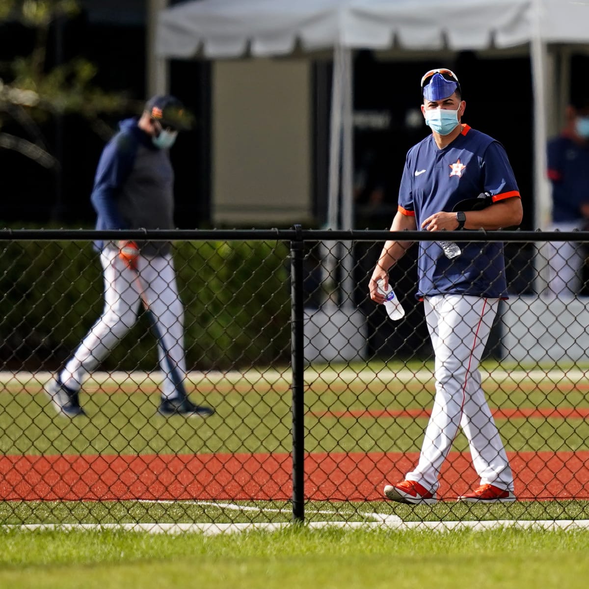 Who is Alex Cintrón, the Astros hitting coach who instigated brawl with the  A's?