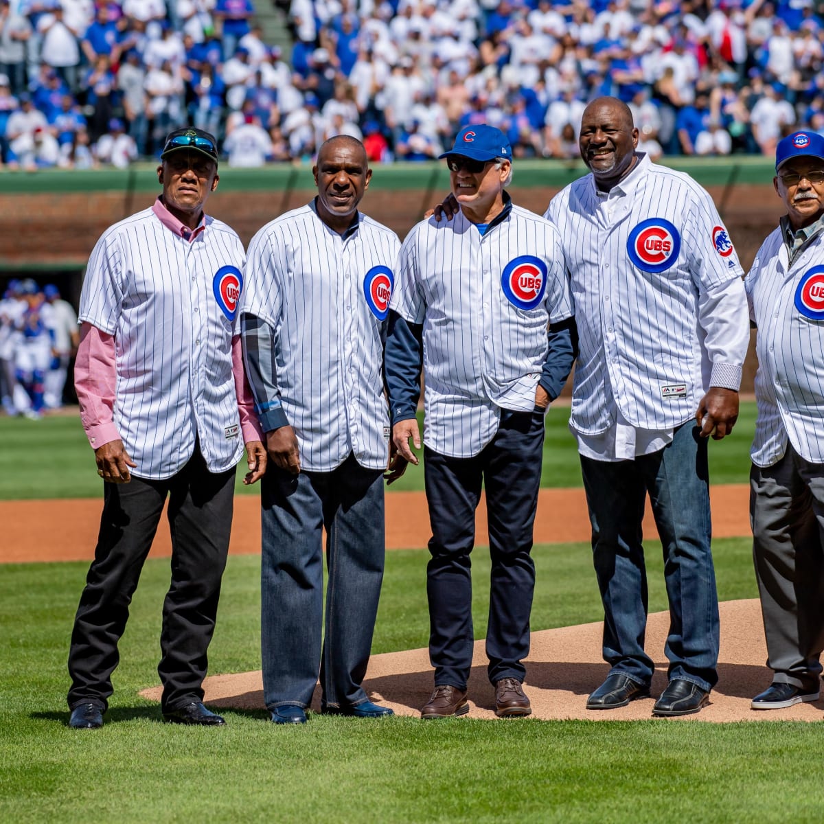 Closeup, Billy Williams, Chicago Cubs outfielder, during spring News  Photo - Getty Images