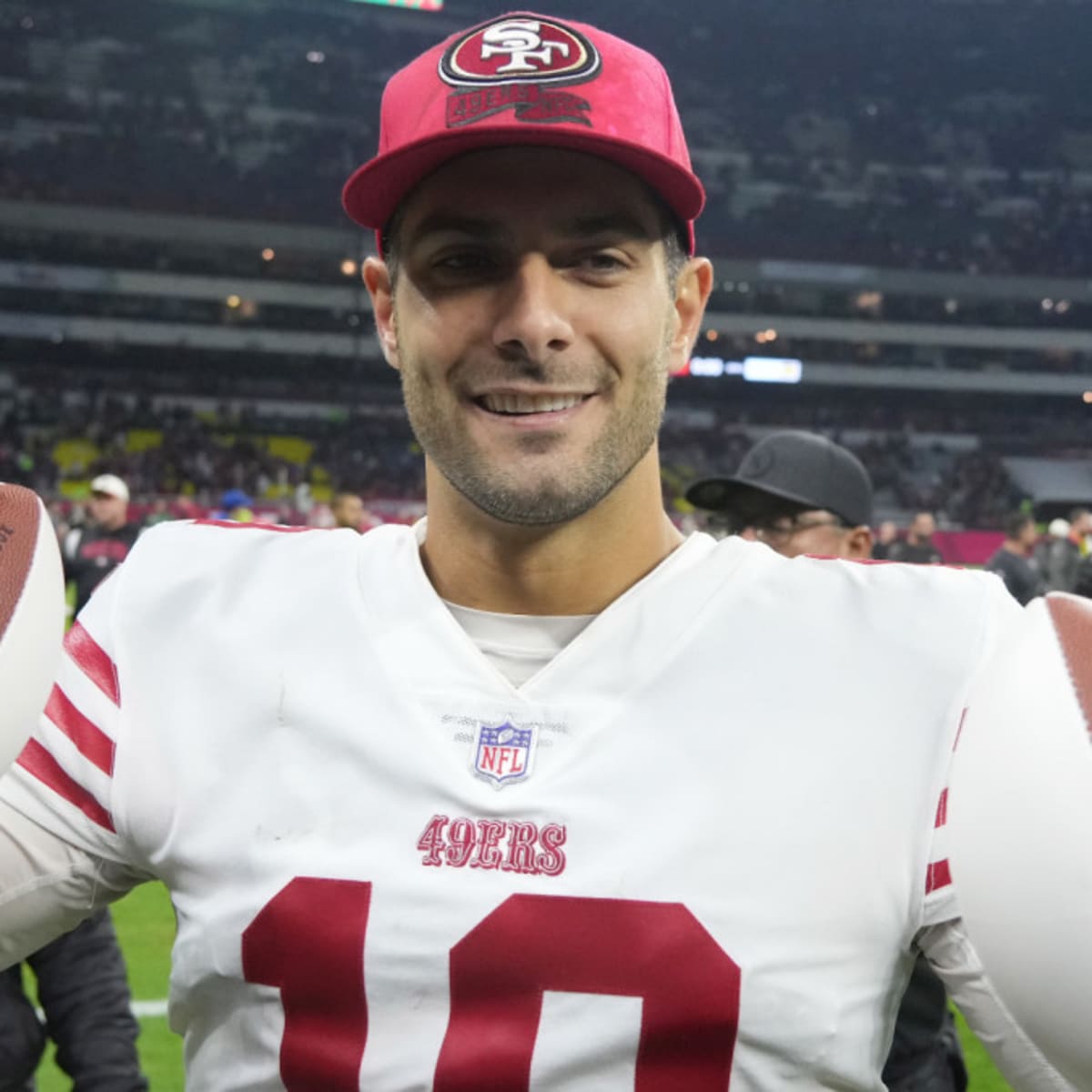 Jimmy Garoppolo dominates in Mexico City: How 49ers' offense broke through  vs. Cardinals - The Athletic