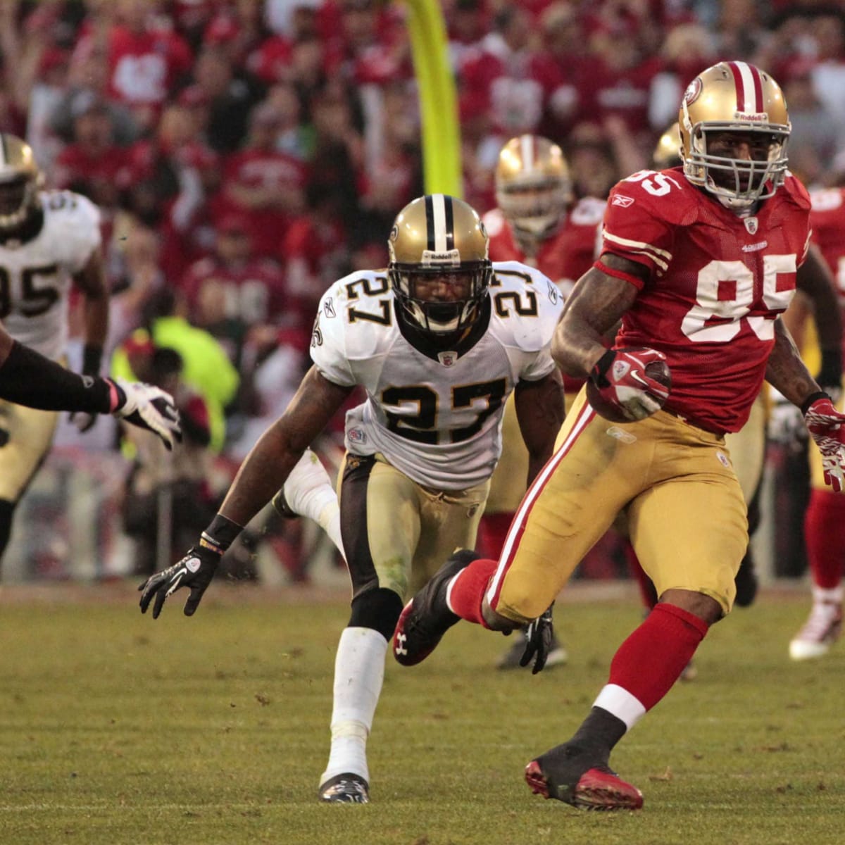 Photos: Game Action  Saints vs 49ers Week 12 2022