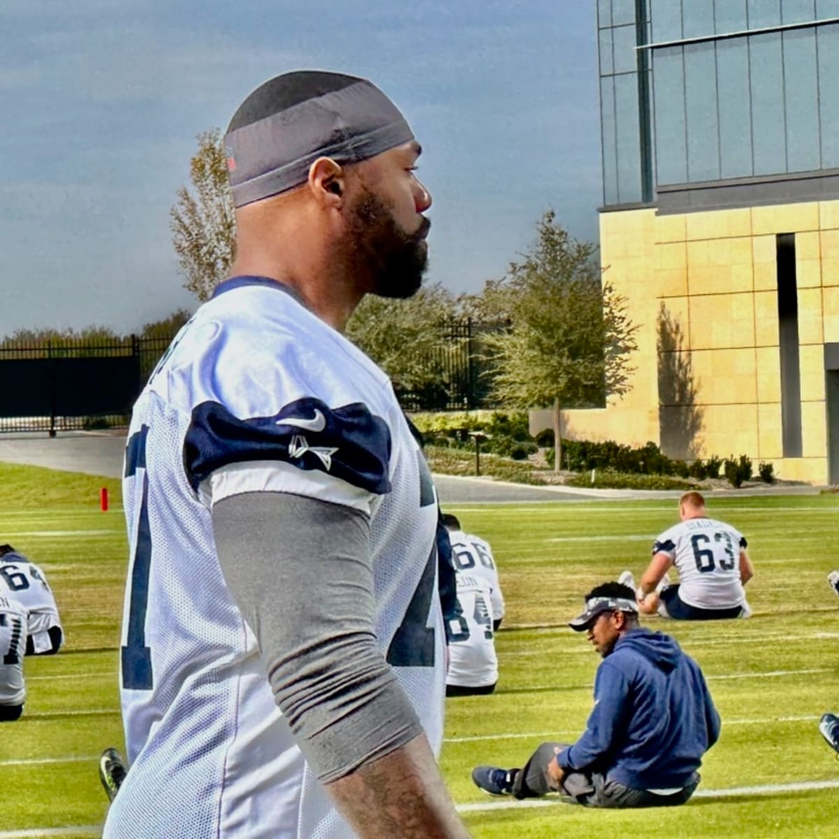 Tyron Smith Practicing: 'Good Day for the Dallas Cowboys!' Playing vs.  Texans?, DFW Pro Sports