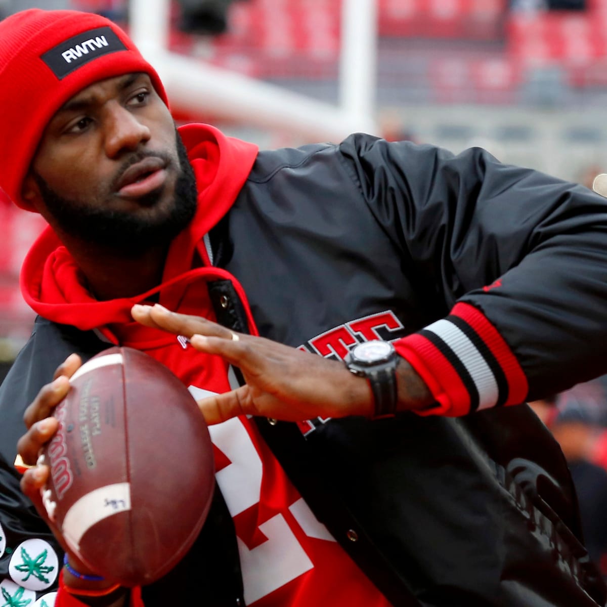 LeBron James Gifts Ohio State Players Custom Cleats Ahead Of