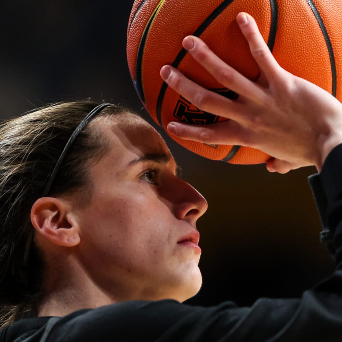 Indiana Fever Dropped Not-So-Subtle Hint for No. 1 WNBA Draft Pick, and Caitlin  Clark Loved It - Sports Illustrated