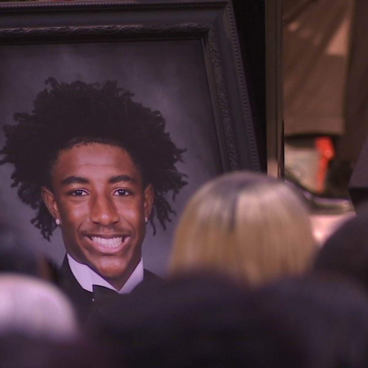 Texas Tragedy: Philadelphia Eagles' Jalen Hurts To Pay For Funeral Of High- School Gunshot Victim Jarvon Coles - Sports Illustrated Philadelphia Eagles  News, Analysis and More