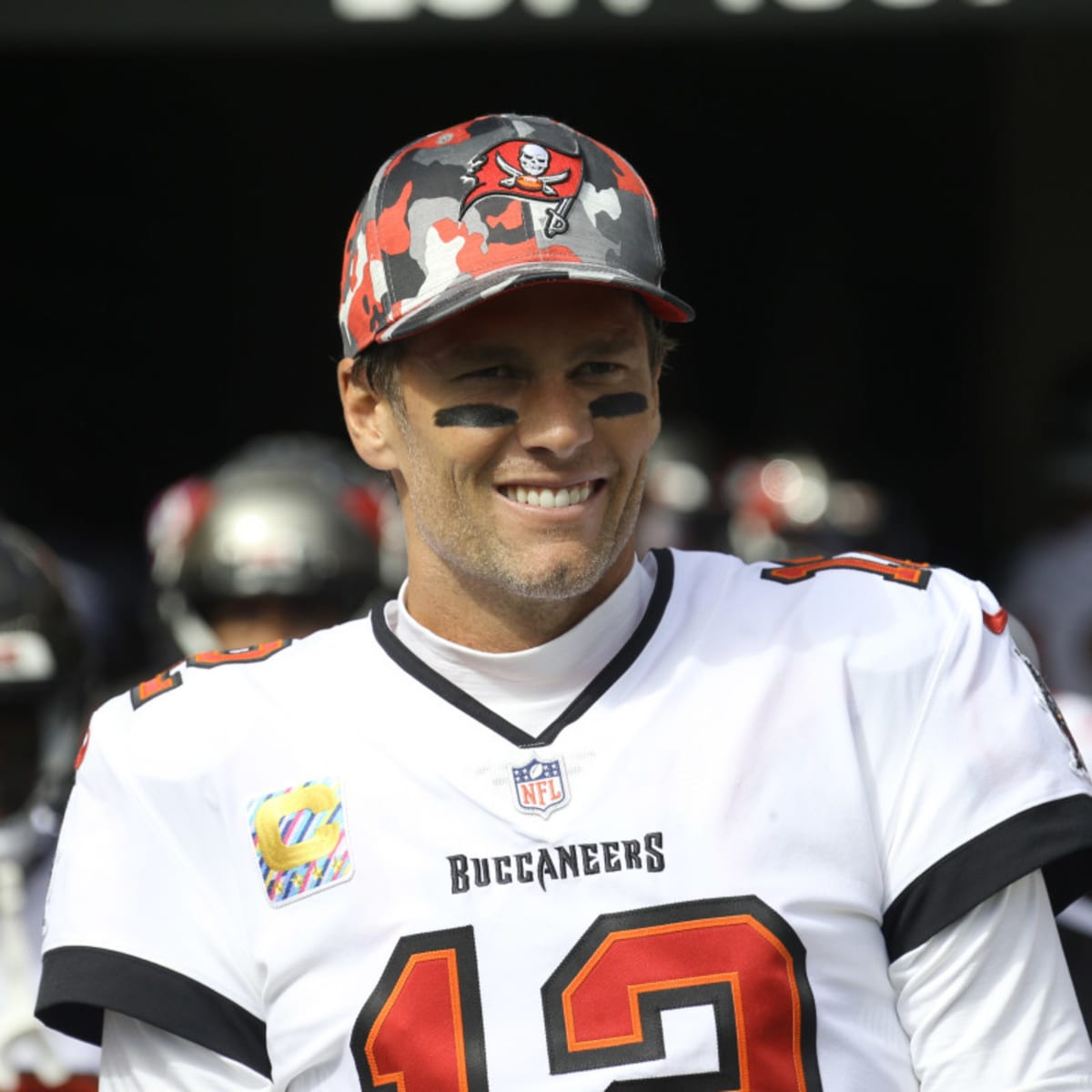 Tampa Bay Buccaneers reveal new uniforms as Tom Brady era begins