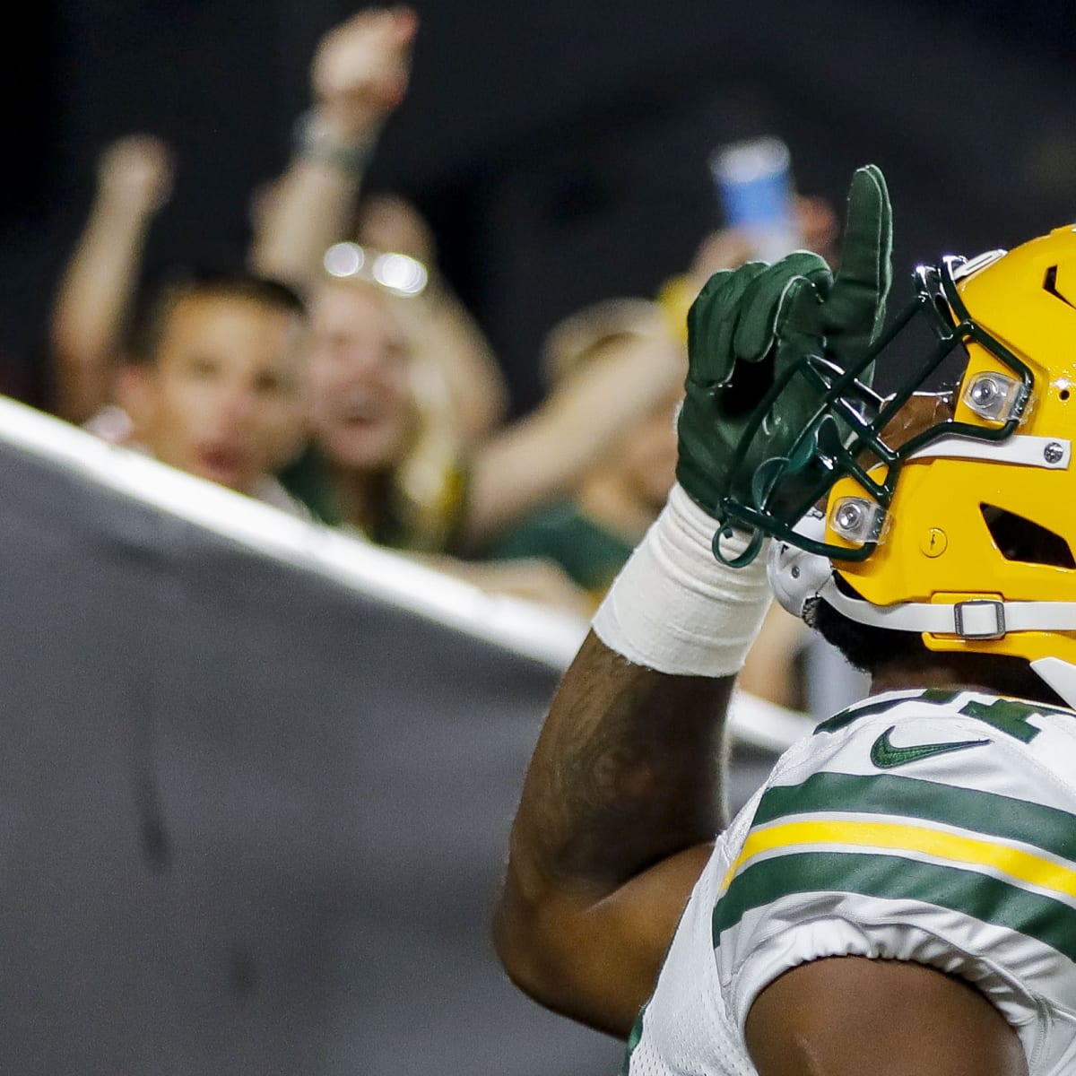 Packers RB Emanuel Wilson's Big Night Honors Father - Sports Illustrated Green  Bay Packers News, Analysis and More