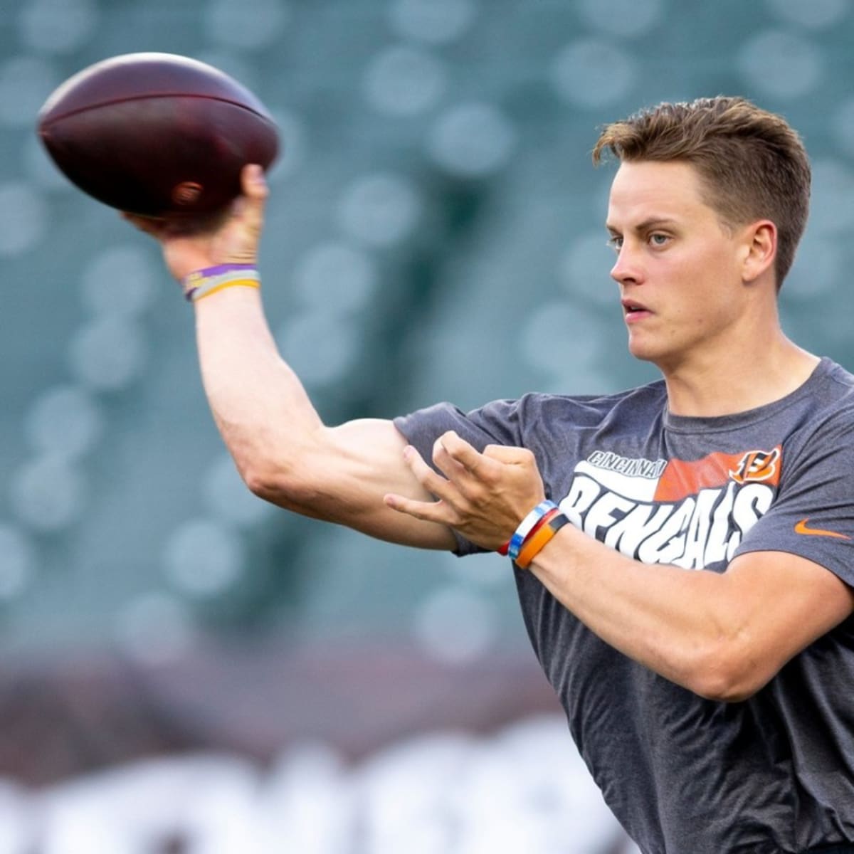 Cincinnati Bengals QB Joe Burrow Makes Statement With Pregame Throwing  Session Before Preseason Matchup With Green Bay Packers - Sports  Illustrated Cincinnati Bengals News, Analysis and More