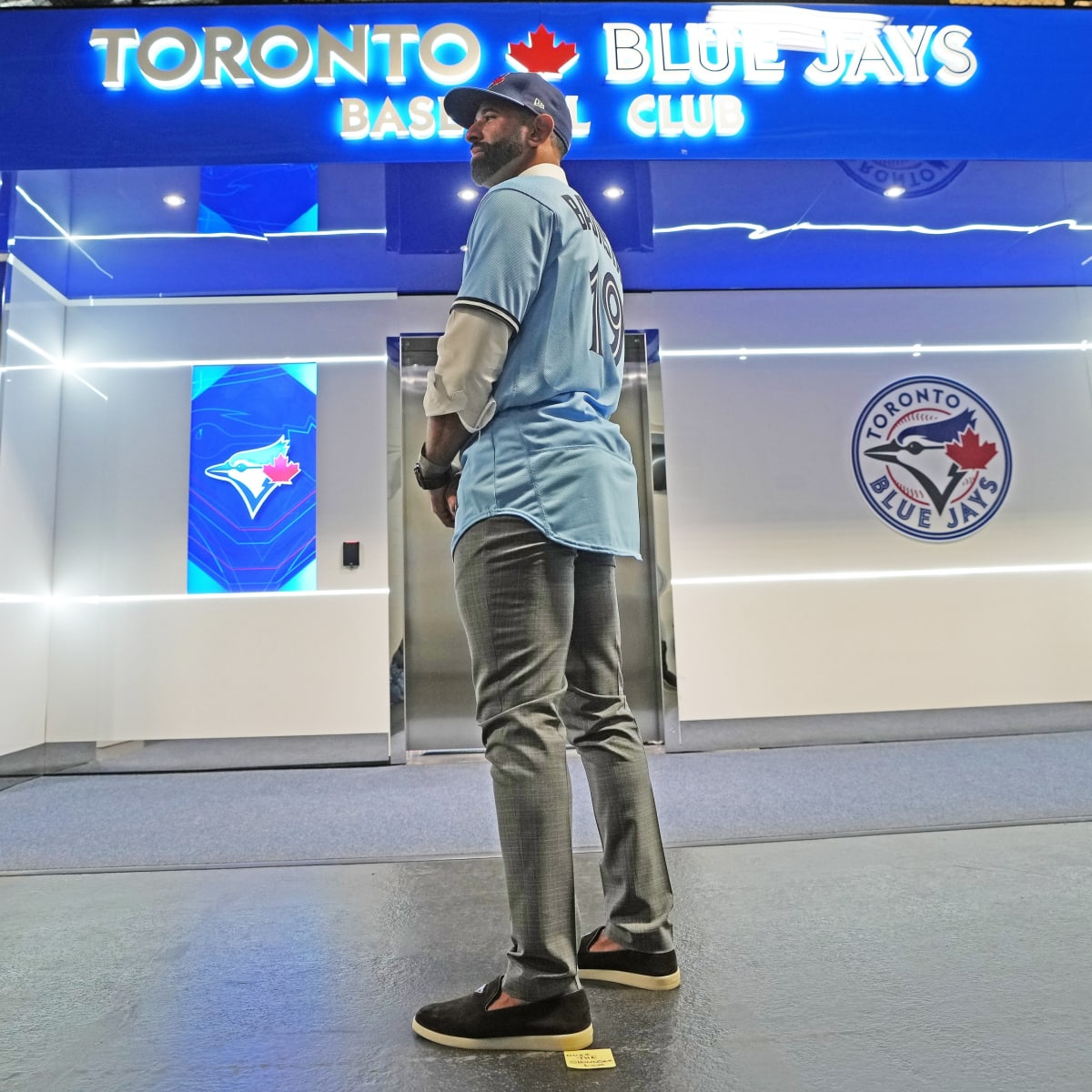 Jose Bautista was inducted into the Toronto Blue Jays' Level of Excellence  before Saturday's game against the Cubs. - Sports Illustrated Toronto Blue  Jays News, Analysis and More