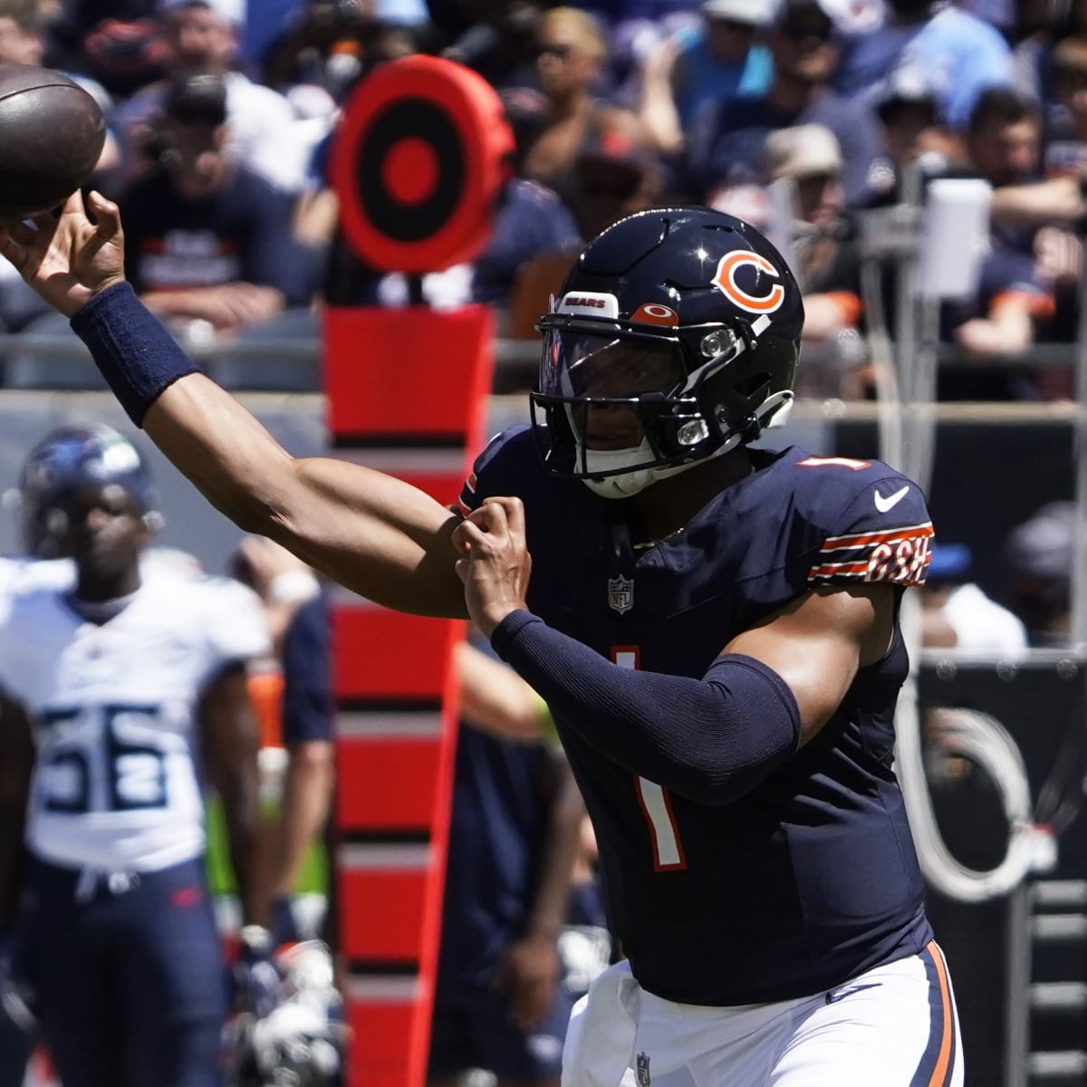 Chicago Bears quarterback Justin Fields (1) looks to pass during