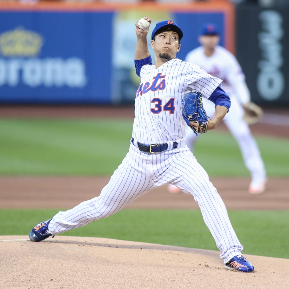 Mauricio shines in MLB debut, Senga strikes out 12 as Mets cool off  1st-place Mariners 2-1 - ABC News