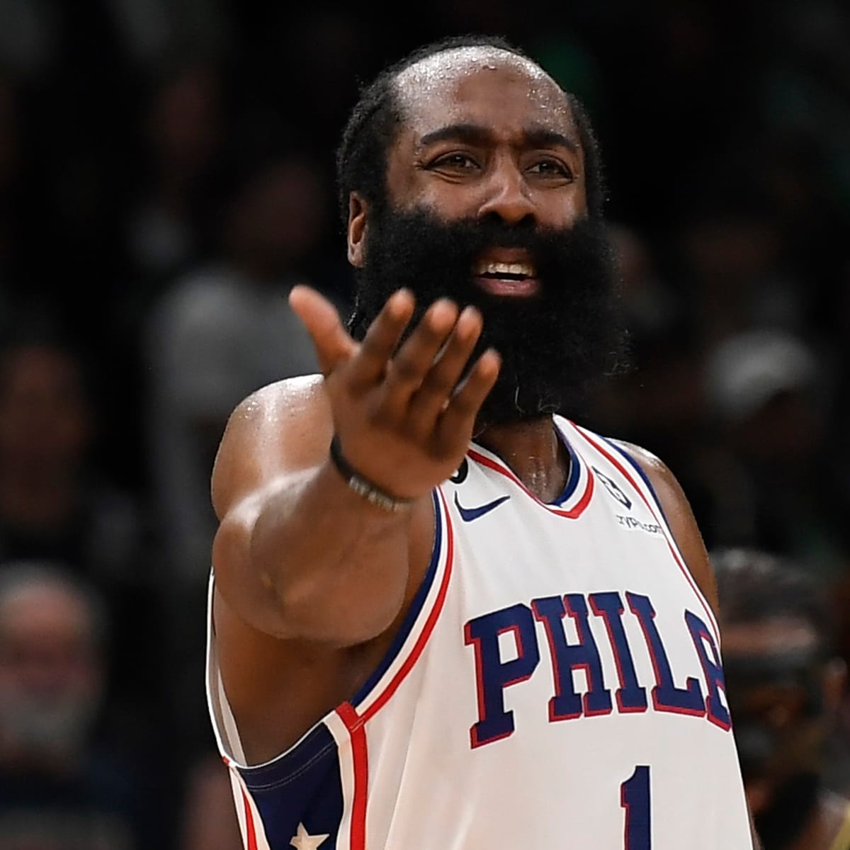 SIXERS JAMES HARDEN LOOKS SCULPTED FOR THE 2022-23 SEASON!
