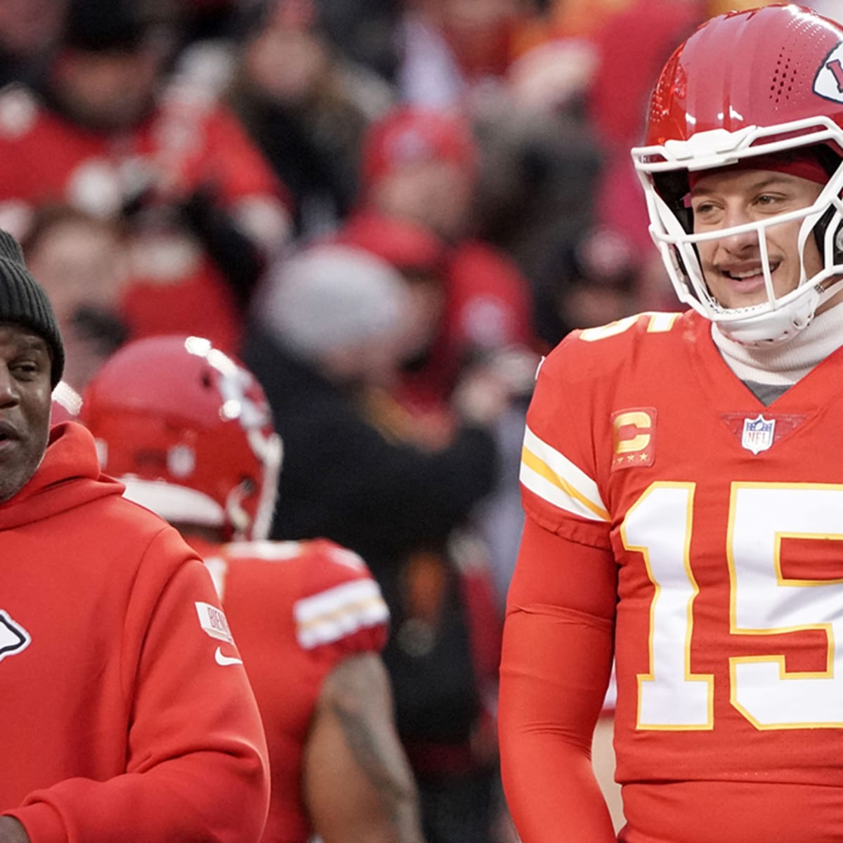 KC Chiefs' Patrick Mahomes supports NFL OC Eric Bieniemy