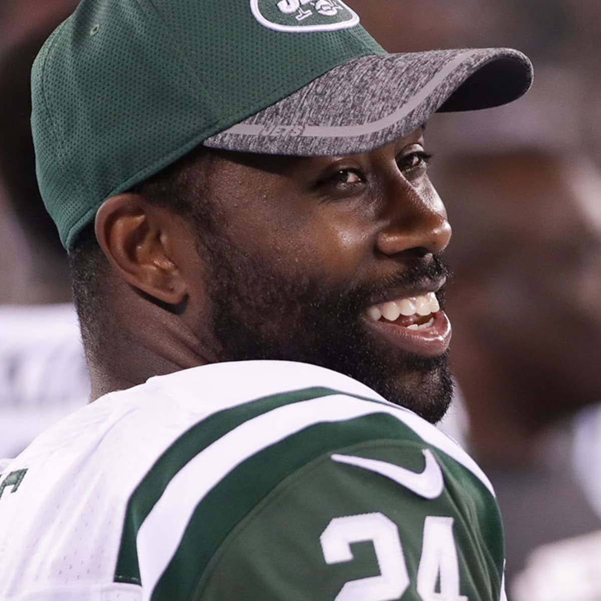 Darrelle Revis takes his island to Pro Football Hall of Fame