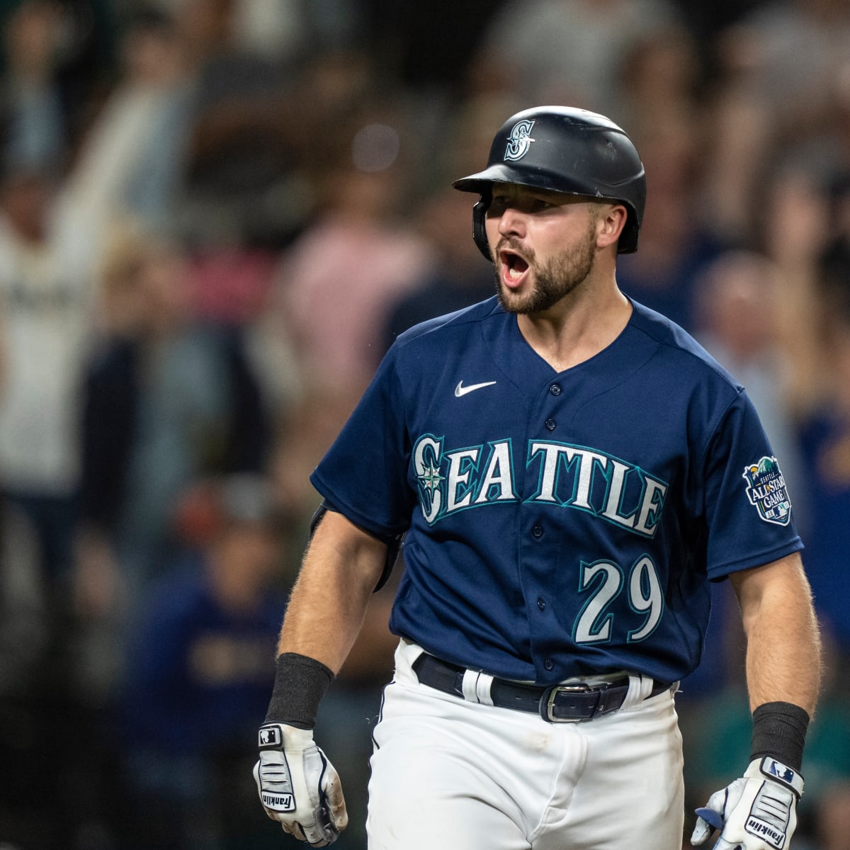 Catcher Cal Raleigh Makes Seattle Mariners History With Latest Home Run -  Fastball