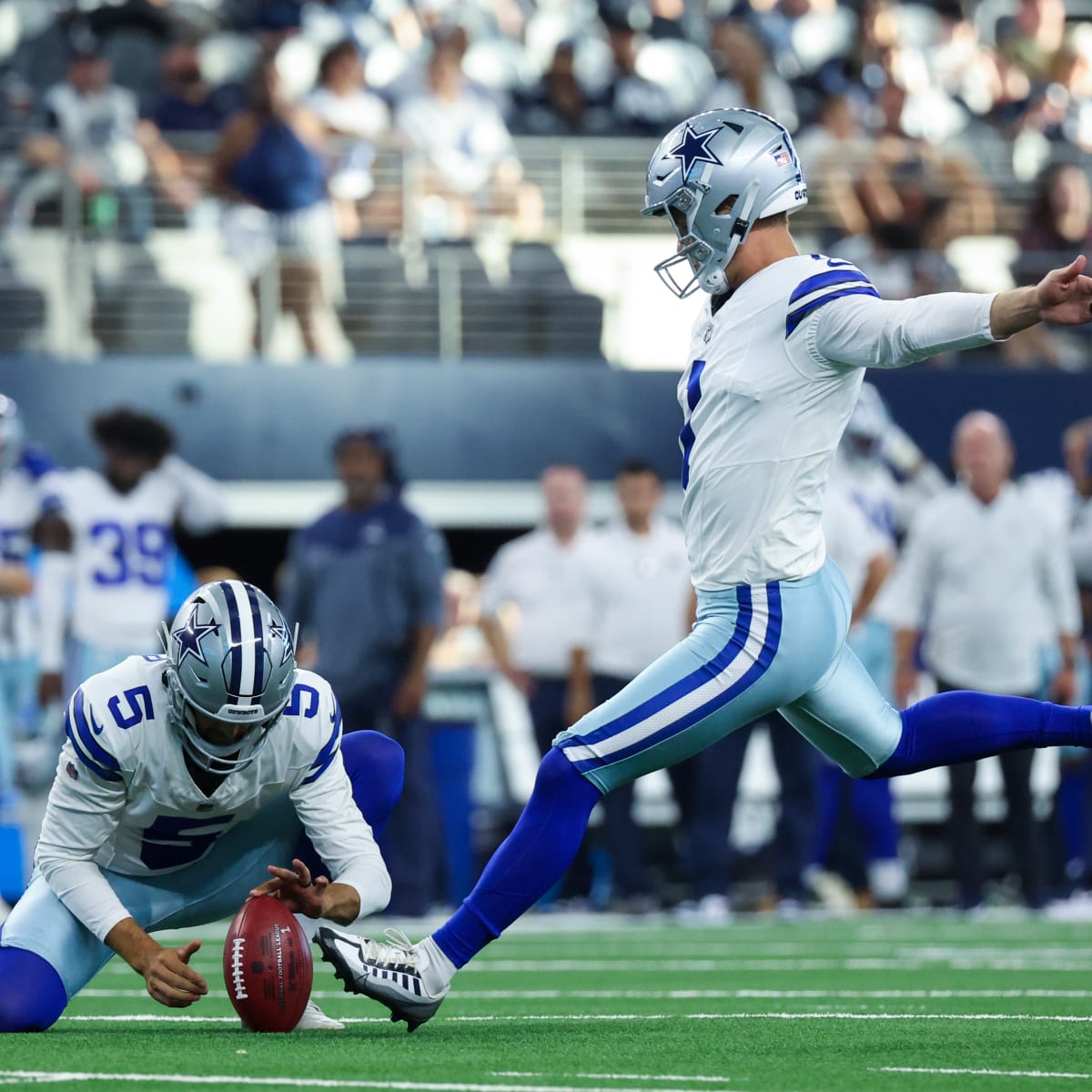 Who is the Cowboys kicker? Brandon Aubrey replaces Brett Maher after  playoff disaster vs. Buccaneers