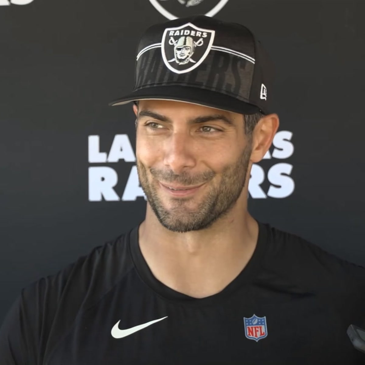 Jimmy Garoppolo looks sharp in his Raiders debut, and Vegas beats the Rams  34-17 - ABC News