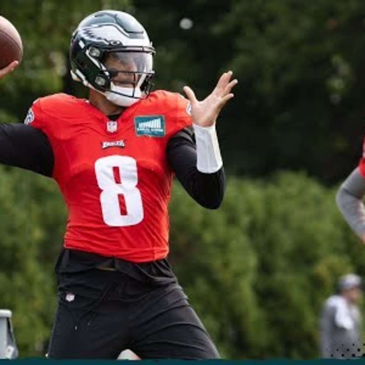 Eagles should sign Nick Foles as backup QB after Marcus Mariota's struggles