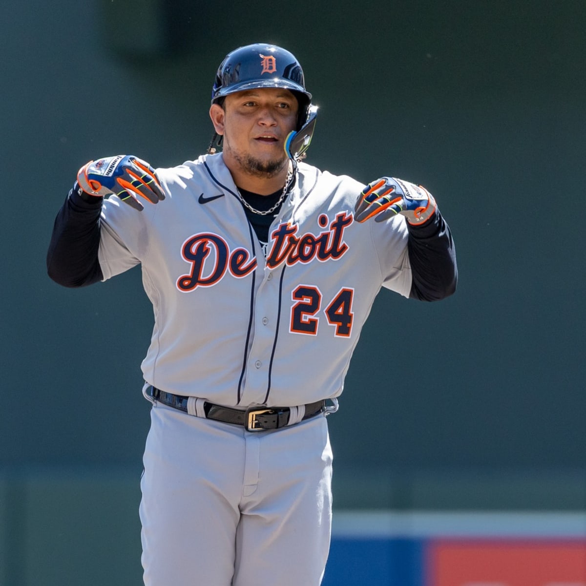 Detroit Tigers' Miguel Cabrera Moves Up All-Time RBI List on