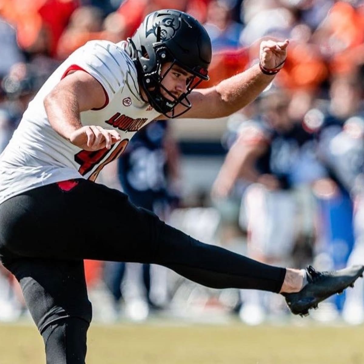 Best high school football kickers in the nation entering the 2023 season -  Sports Illustrated High School News, Analysis and More