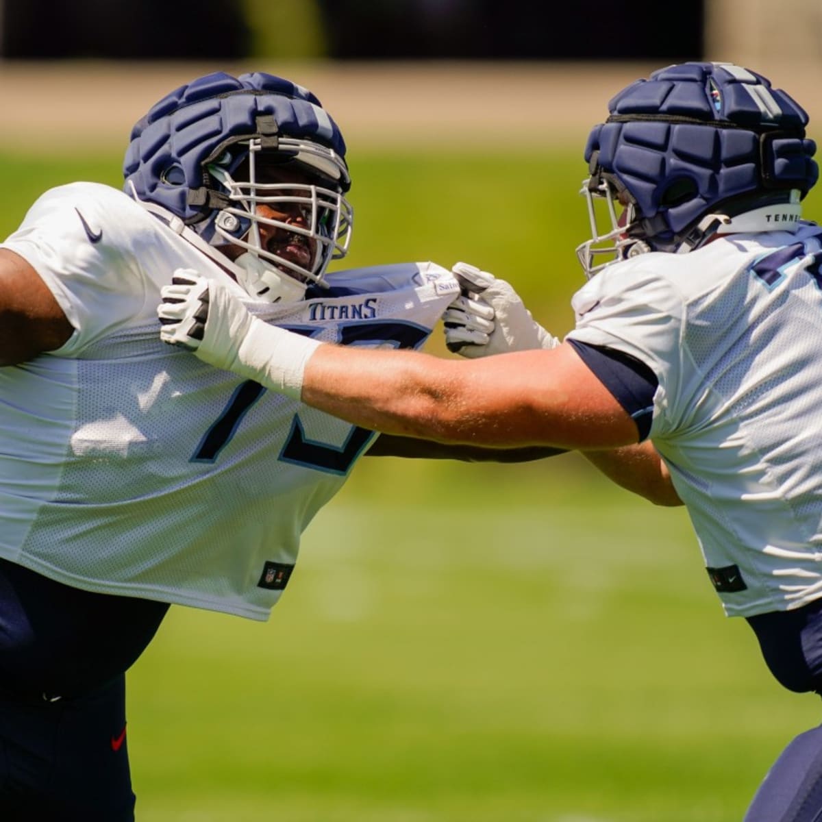 PHOTO GALLERY: The Best Photos From the Tennessee Titans' Preseason Game  With the Chicago Bears - Sports Illustrated Tennessee Titans News, Analysis  and More