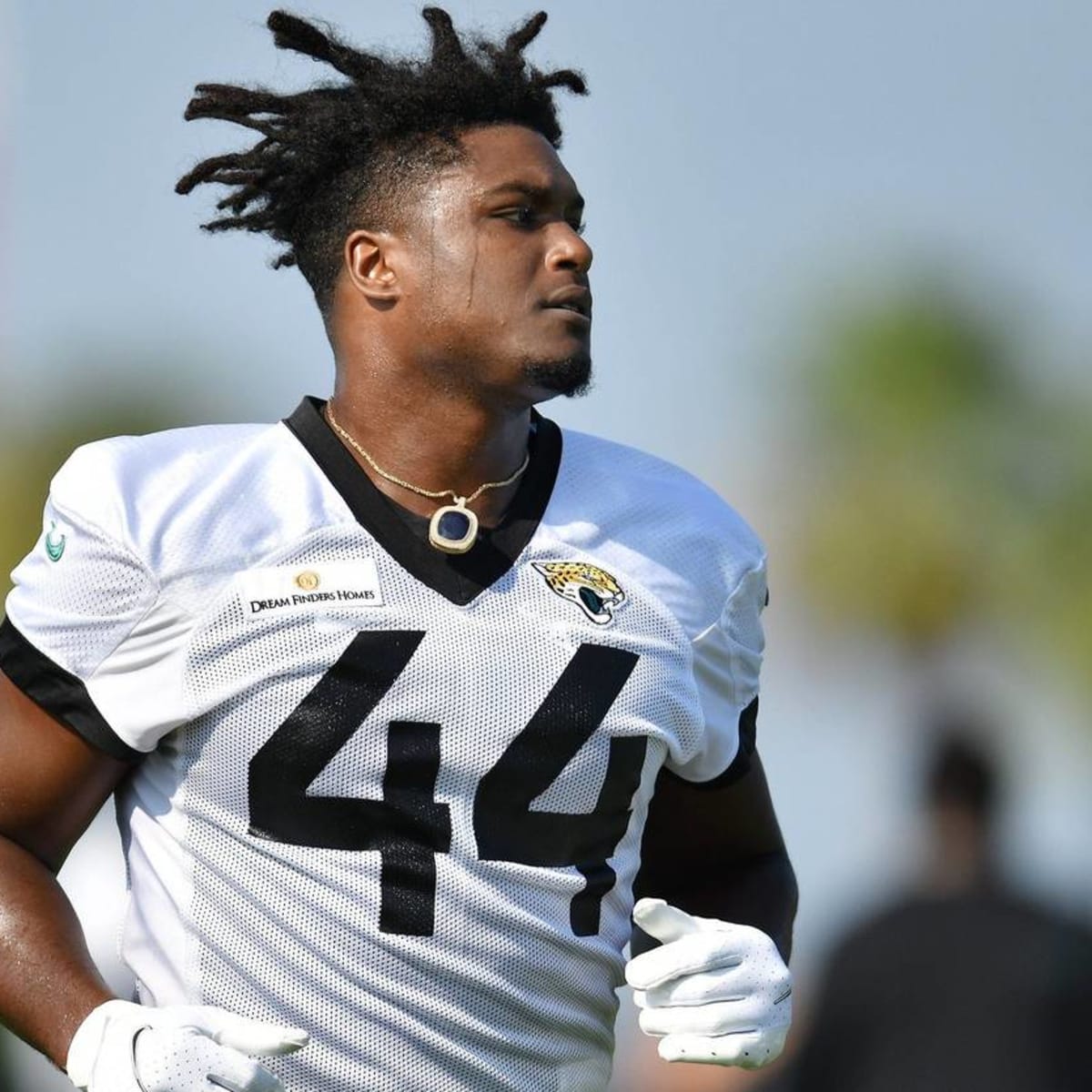 Myles Jack to Retire Two Weeks After Signing with Eagles, per Report -  Sports Illustrated