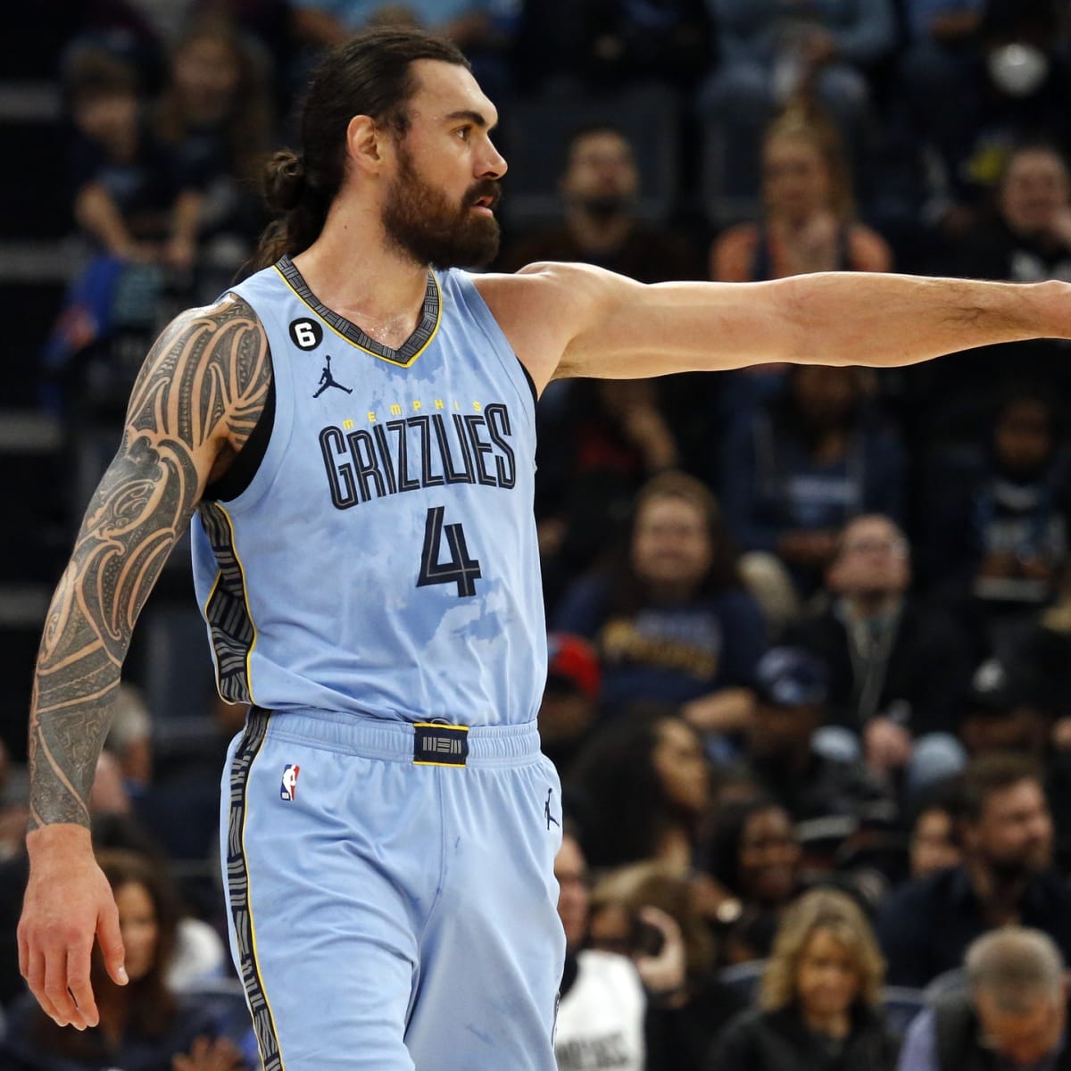 With Steven Adams potentially out due to rest. We may get to see this drippy  fit on the sidelines tomorrow 😮‍💨 : r/memphisgrizzlies