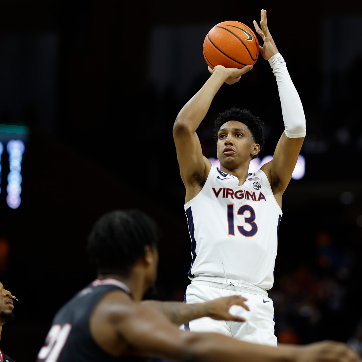 ESPN Projects Reece Beekman and Ryan Dunn as 1st Round Picks in 2024 NBA  Mock Draft - Sports Illustrated Virginia Cavaliers News, Analysis and More