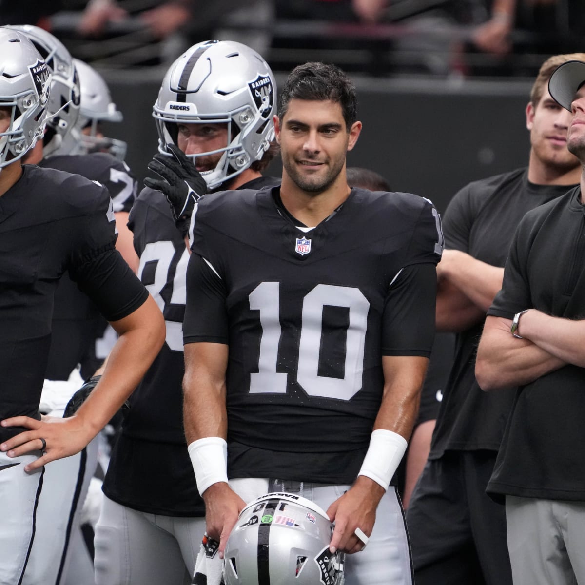 Derek Carr, Jimmy Garoppolo stats for Week 1, Raiders News