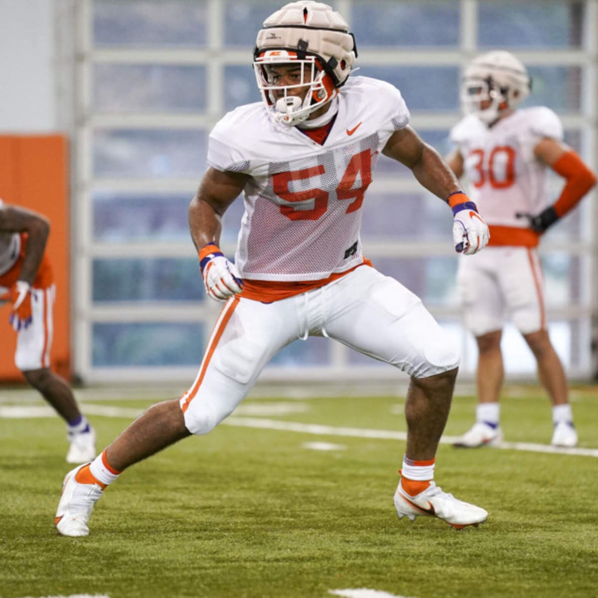 Jarrett Begins NFL Dream Amid Adversity – Clemson Tigers Official