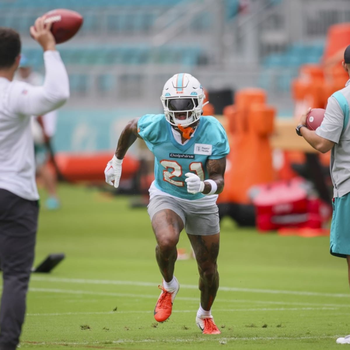 Jevon Holland, Verone McKinley III together in Miami Dolphins secondary