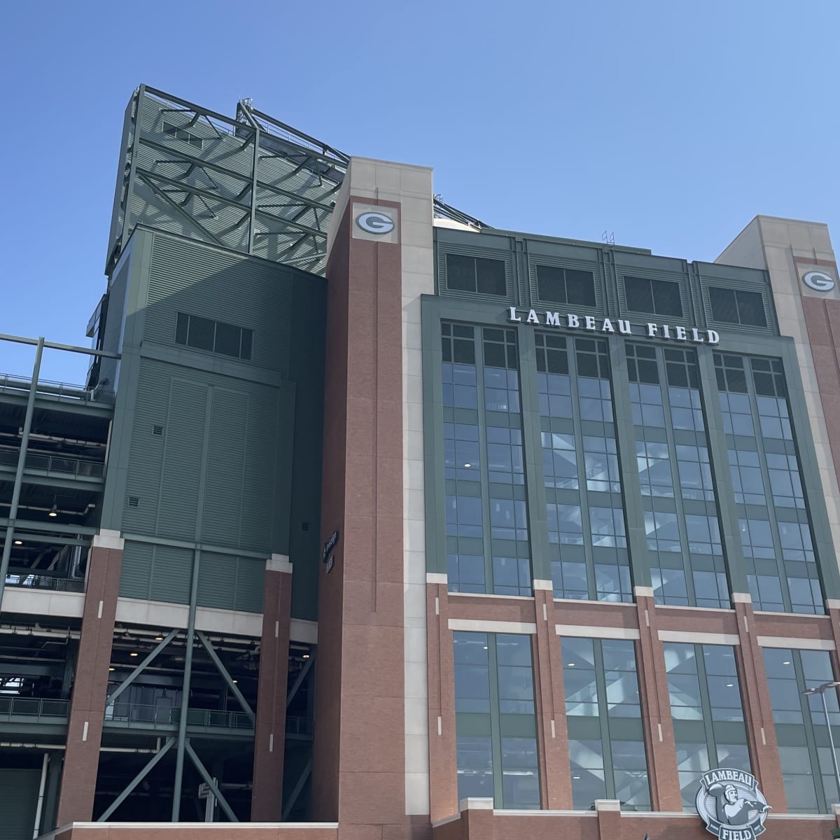 Traveling men? As opener approaches, Packers ready for a new experience —  leaving the cozy, COVID-free cocoon of Lambeau Field