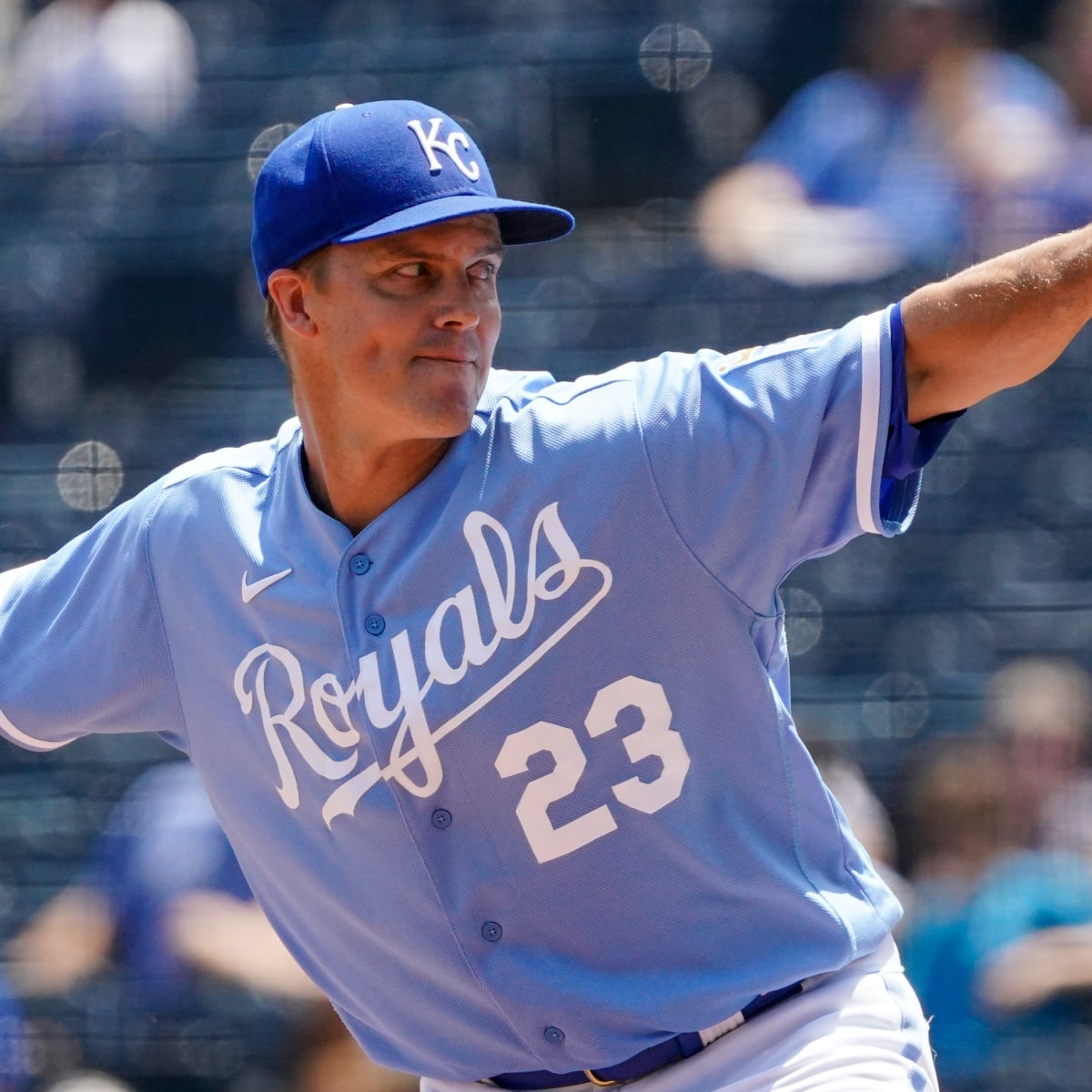 Kansas City Royals' Zack Greinke Moves Up Historic Strikeout Leaderboards -  Fastball