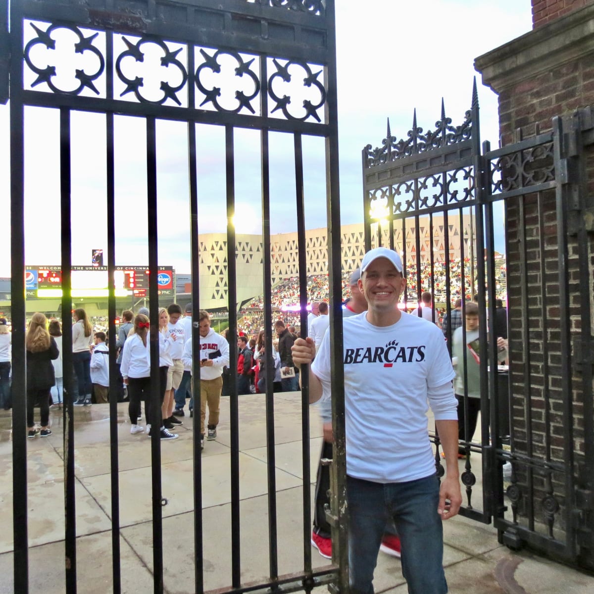 Nippert Stadium's $86 million renovation to be complete by Aug. 2015,  University of Cincinnati