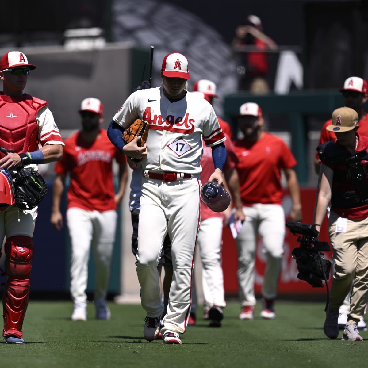 Shohei Ohtani has a torn UCL and everything is bad - A Hunt and Peck - Viva  El Birdos