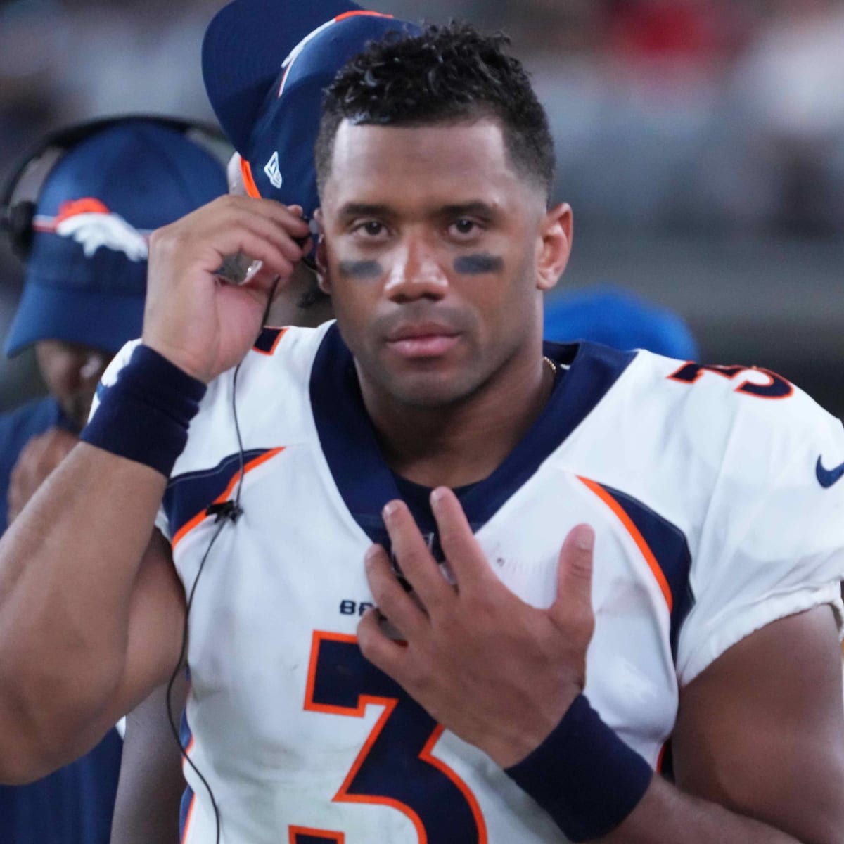 Broncos aren't interested in benching Russell Wilson yet