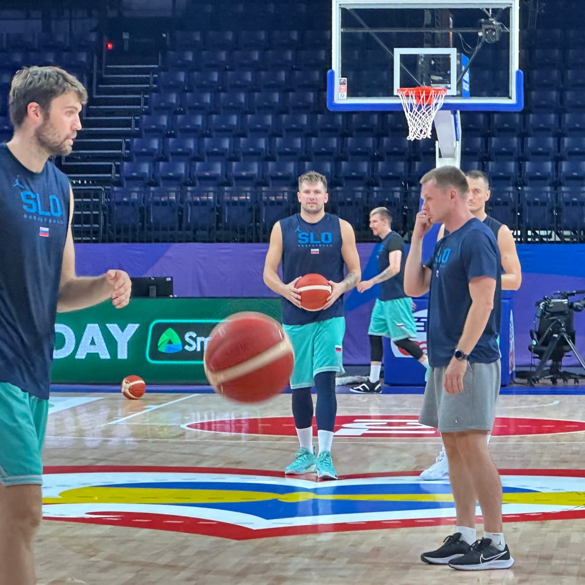 What to expect as Mavs' Luka Doncic reports to Slovenia's World Cup  qualifier practices