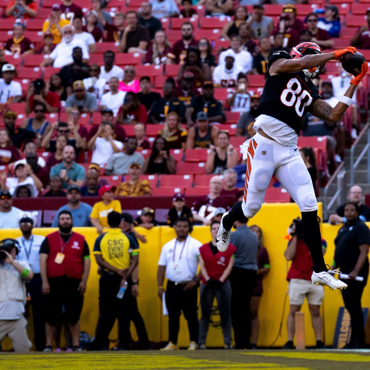 Watch: Bengals rookie Andrei Iosivas scores, hits a griddy