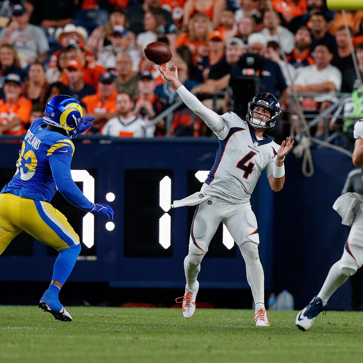 Rams rookie Tre Tomlinson ejected for facemask tackle vs. Broncos