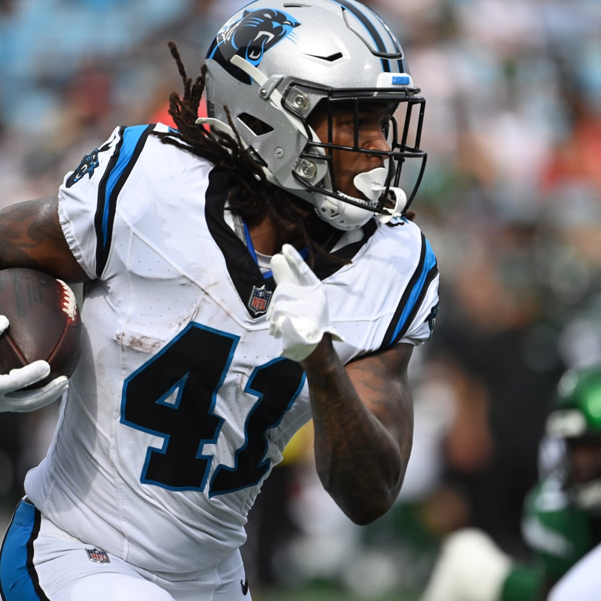 August 21, 2021: Carolina Panthers running back Spencer Brown (33) runs to  the outside against the Baltimore Ravens in the NFL matchup at Bank of  America Stadium in Charlotte, NC. (Scott Kinser/Cal