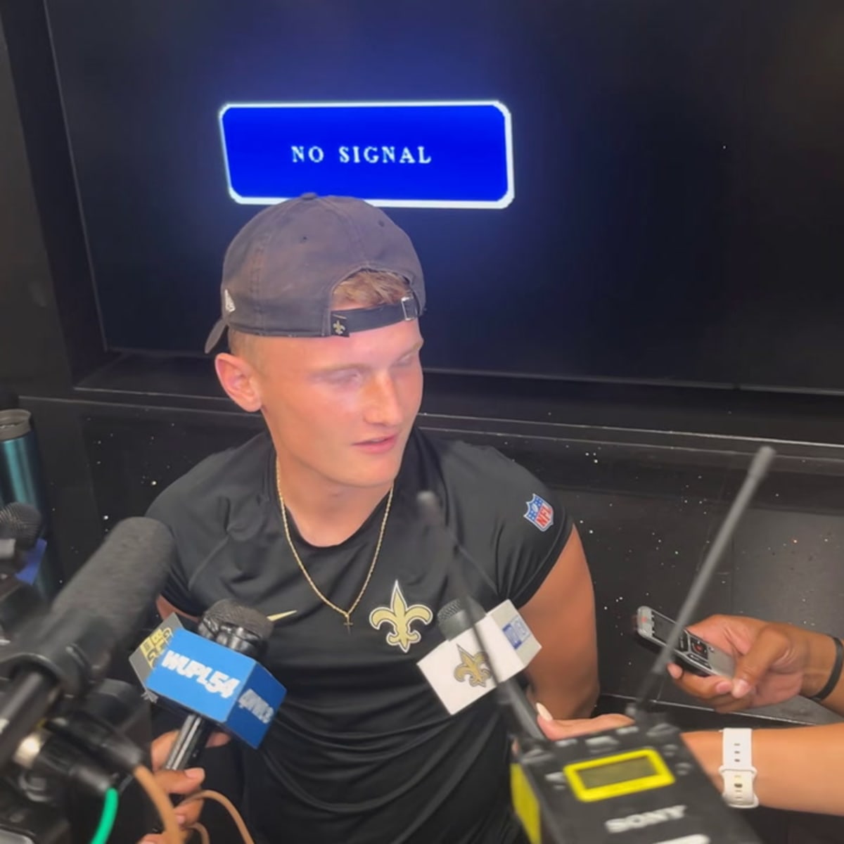 Saints Blake Grupe Hilariously 'Gets Carded' By Caesars Superdome Security  - Sports Illustrated New Orleans Saints News, Analysis and More