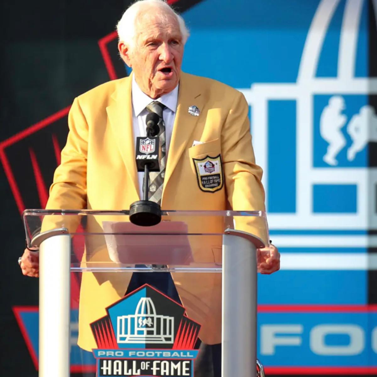 Hall of Famer Gil Brandt, who helped build Cowboys into 'America's Team,'  dies at 91