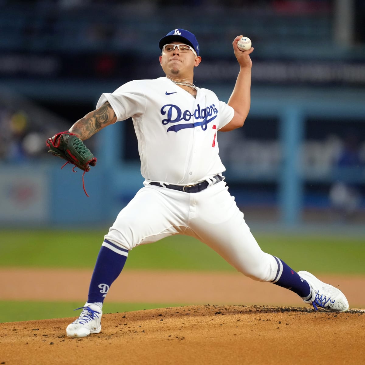 Dodgers dealt double blow with Julio Urías' delayed return and