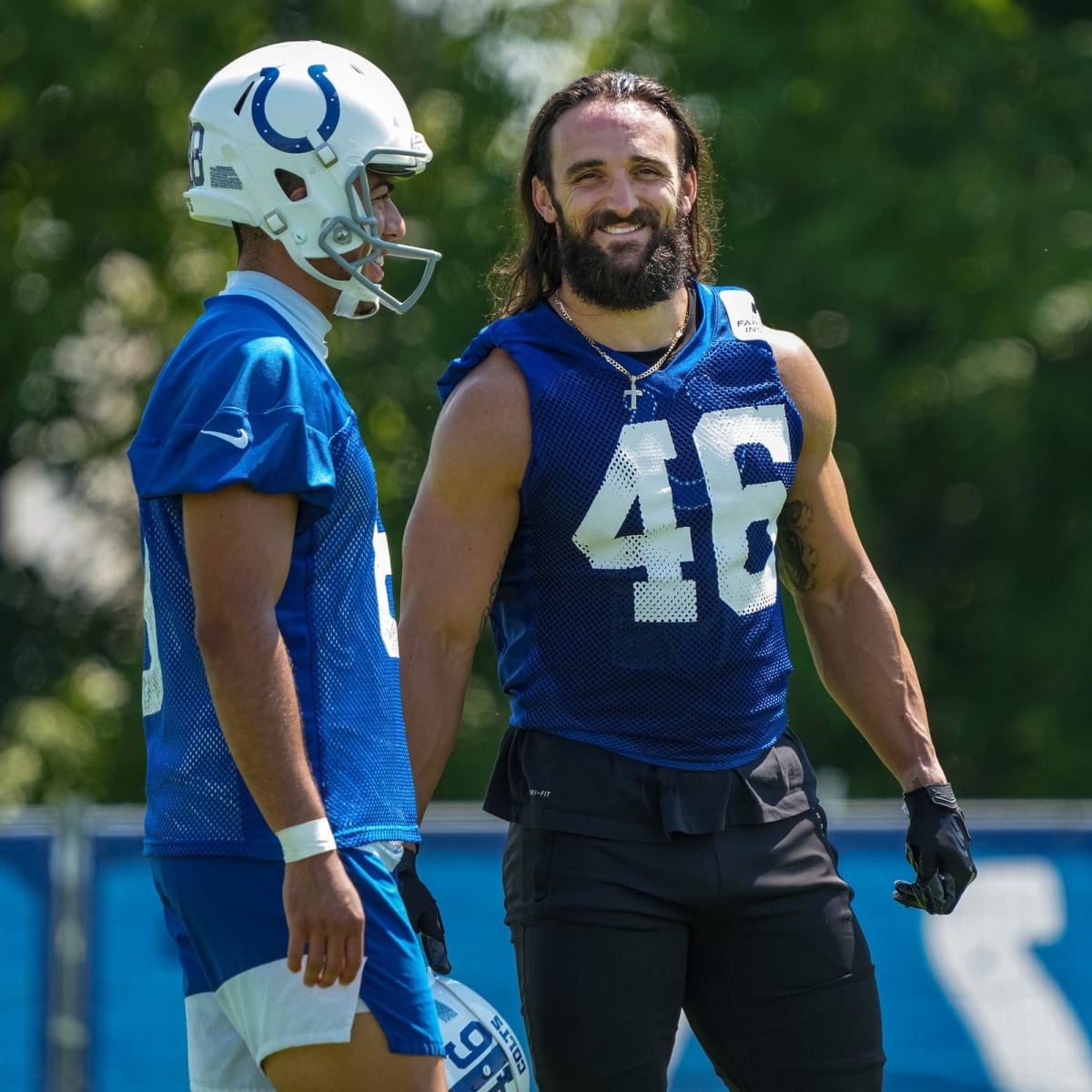 Indianapolis Colts Sign Long Snapper Luke Rhodes to Record-Setting Deal -  Sports Illustrated Indianapolis Colts News, Analysis and More