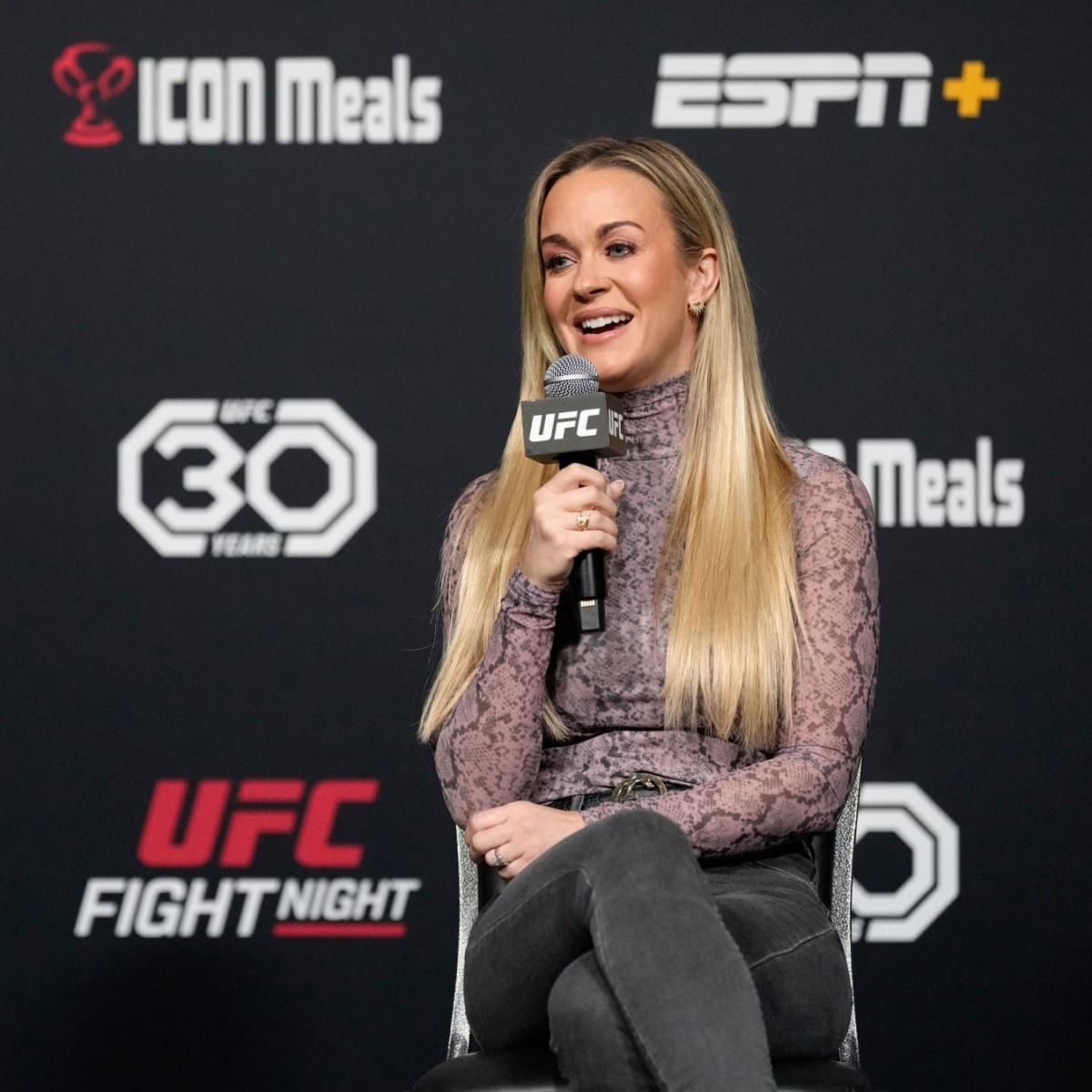 Laura Sanko Making History at UFC 293 - Sports Illustrated Wrestling News,  Analysis and More