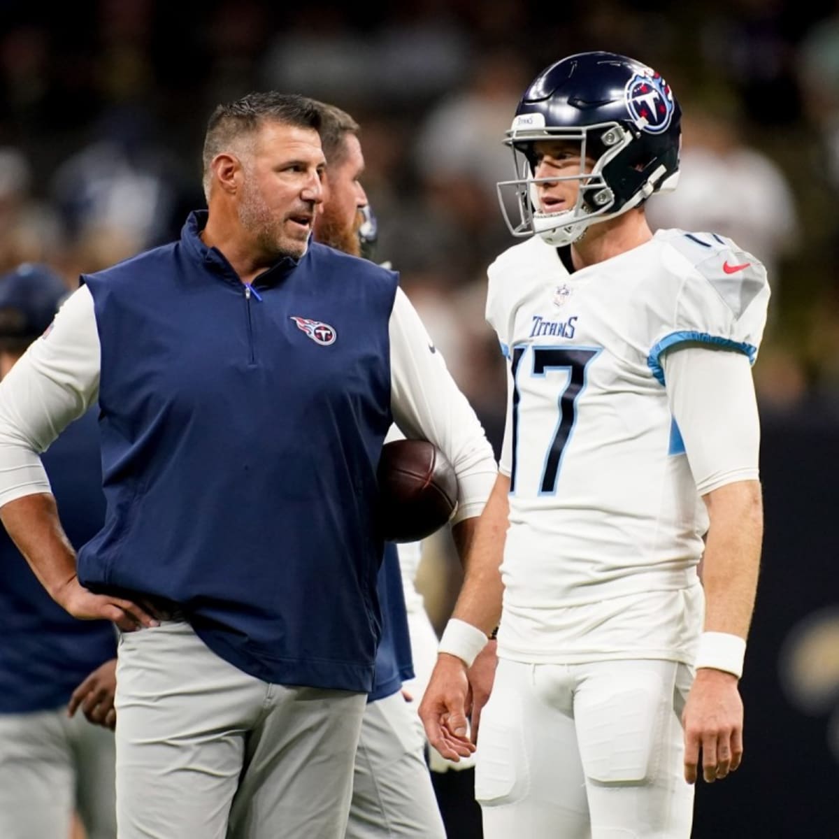 Titans Coach Mike Vrabel Doubling Down After 0-2 Start, Rout - Bloomberg